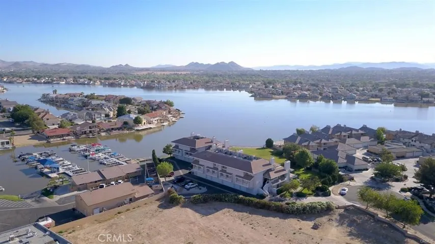 13316 Makai Court Unit 12, Victorville, California 92395