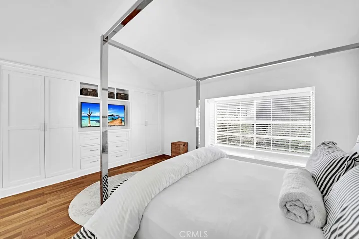 2742 Hillview Drive Unit 30, Newport Beach, California 92660