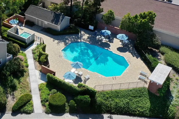 2742 Hillview Drive Unit 30, Newport Beach, California 92660
