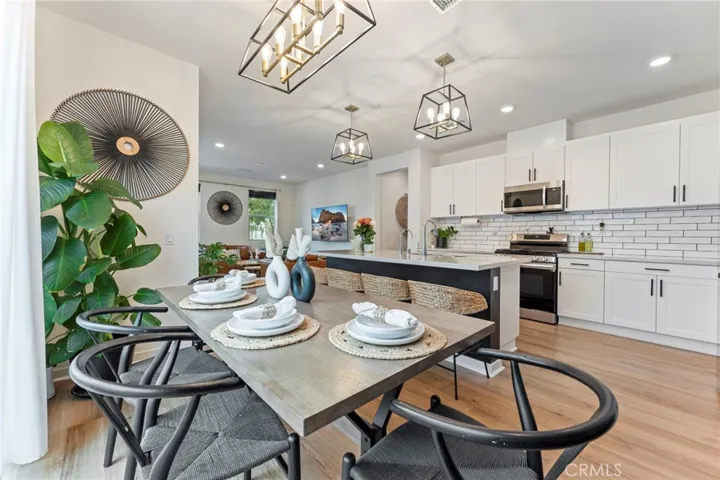 3560 E Peckham Paseo Unit 6, Ontario, California 91761
