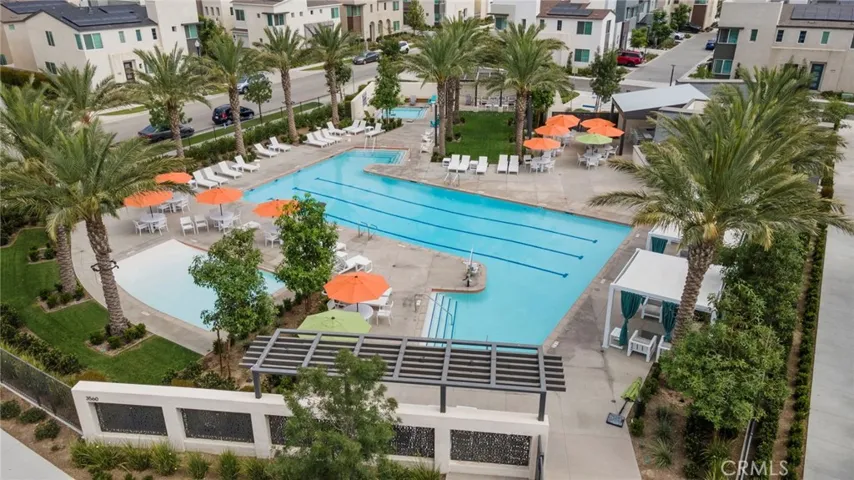 3560 E Peckham Paseo Unit 6, Ontario, California 91761