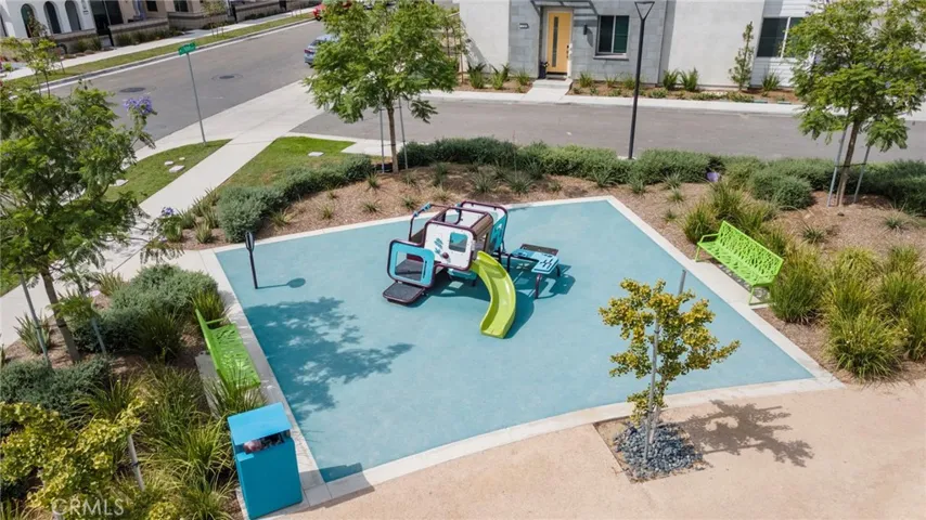 3560 E Peckham Paseo Unit 6, Ontario, California 91761