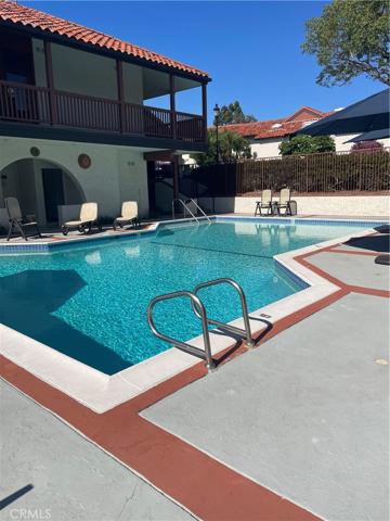Pool/ Clubhouse/ Gym