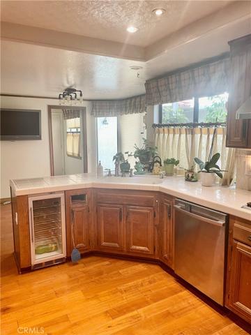 6215 Riviera Circle, Long Beach, California 90815