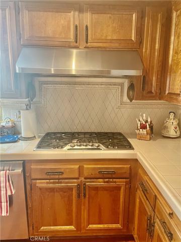 6215 Riviera Circle, Long Beach, California 90815