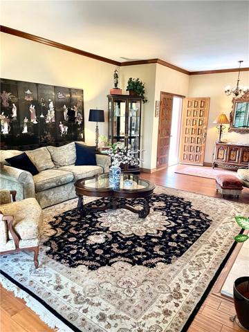 6215 Riviera Circle, Long Beach, California 90815