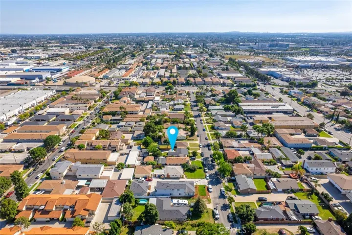 11664 Adenmoor Avenue, Downey, California 90241