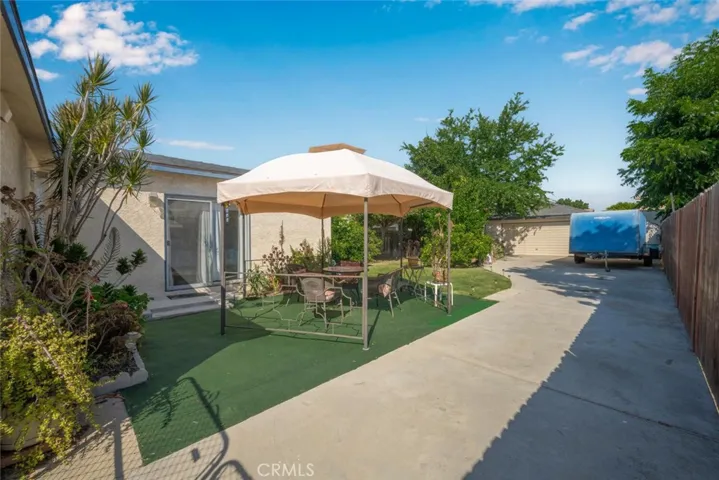 11664 Adenmoor Avenue, Downey, California 90241