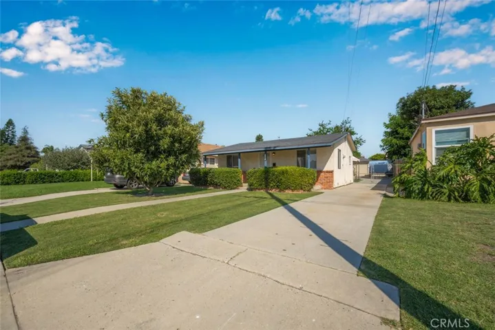 11664 Adenmoor Avenue, Downey, California 90241