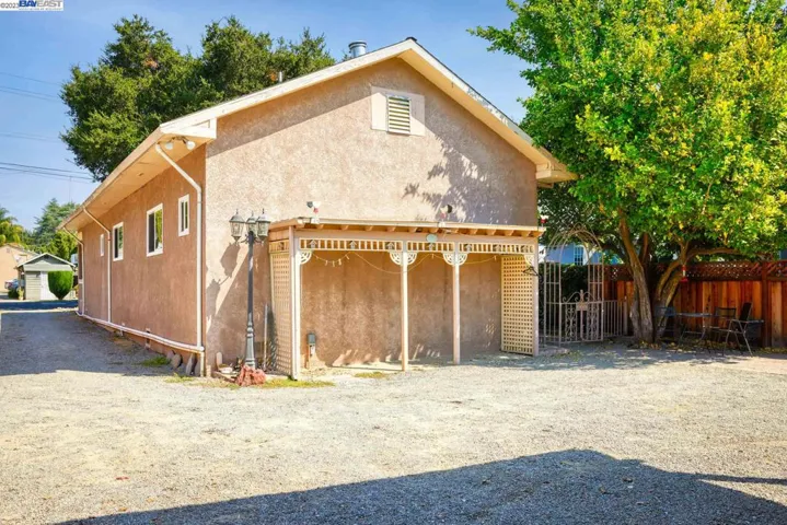 450 Rose Ave, Pleasanton, California 94566
