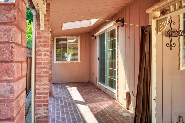 450 Rose Ave, Pleasanton, California 94566