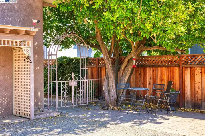 450 Rose Ave, Pleasanton, California 94566