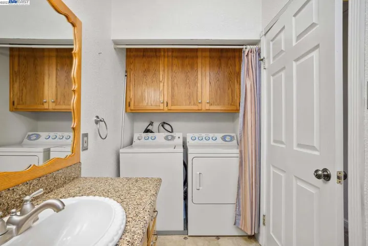 450 Rose Ave, Pleasanton, California 94566