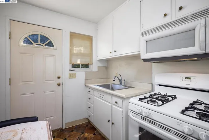 450 Rose Ave, Pleasanton, California 94566