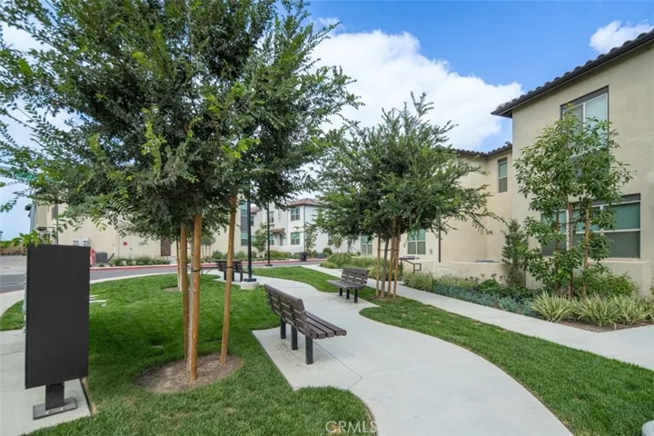 4371 S Cantos Paseos Unit 7, Ontario, California 91761