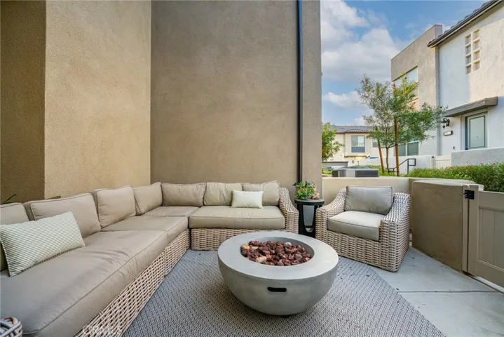 4371 S Cantos Paseos Unit 7, Ontario, California 91761