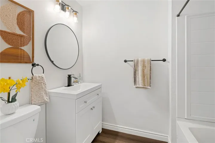 4132 Lake Boulevard, Oceanside, California 92056