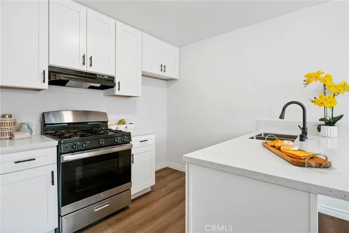 4132 Lake Boulevard, Oceanside, California 92056