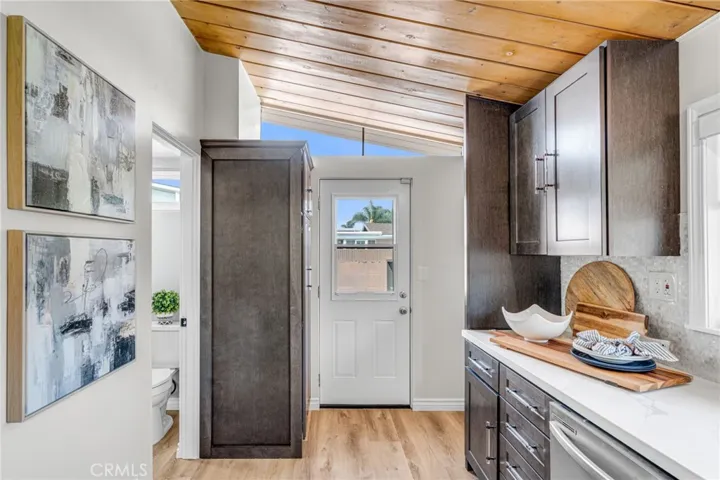 Modern Kitchen!