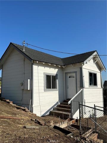 2098 Rachel st
