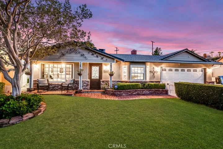 13589 Linfield Avenue, Sylmar, California 91342