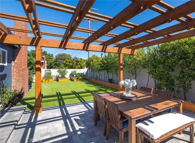 5518 W 123rd Place, Hawthorne, California 90250