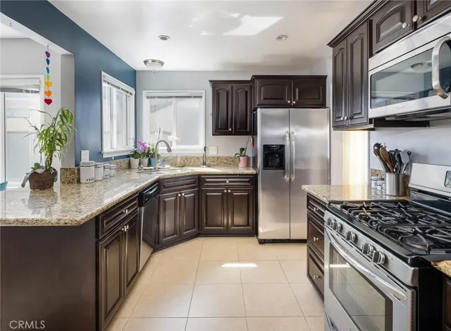 5518 W 123rd Place, Hawthorne, California 90250