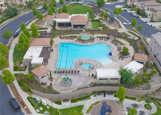 509 English Bluffs, Lake Forest, California 92610