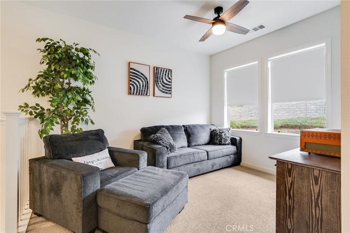 509 English Bluffs, Lake Forest, California 92610