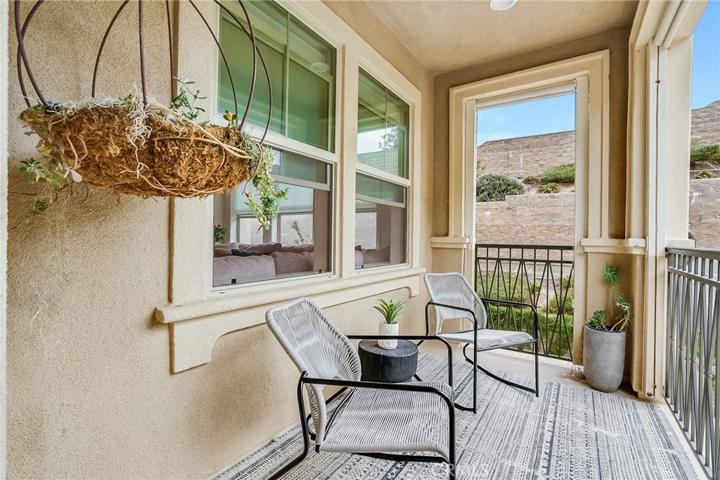 509 English Bluffs, Lake Forest, California 92610