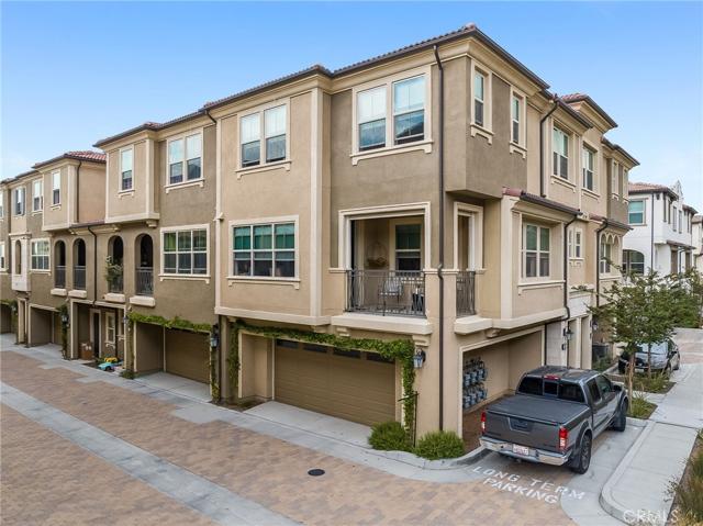 509 English Bluffs, Lake Forest, California 92610