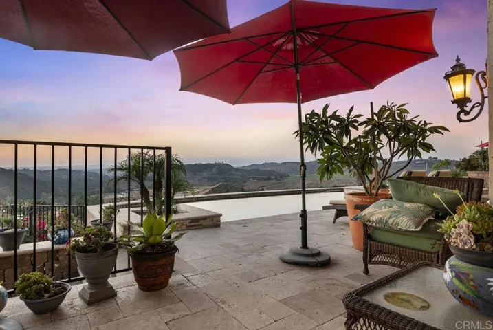 29509 Hoxie Ranch Road, Vista, California 92084
