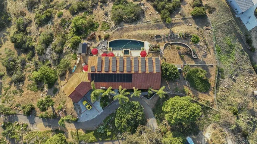 29509 Hoxie Ranch Road, Vista, California 92084