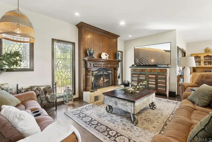 29509 Hoxie Ranch Road, Vista, California 92084