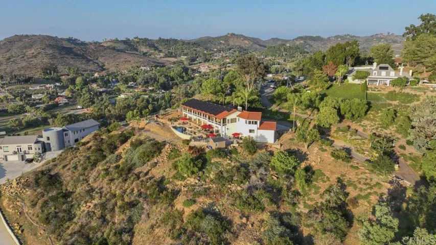29509 Hoxie Ranch Road, Vista, California 92084