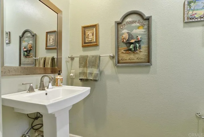 29509 Hoxie Ranch Road, Vista, California 92084