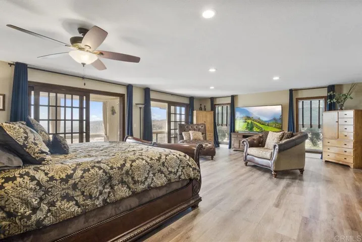 29509 Hoxie Ranch Road, Vista, California 92084
