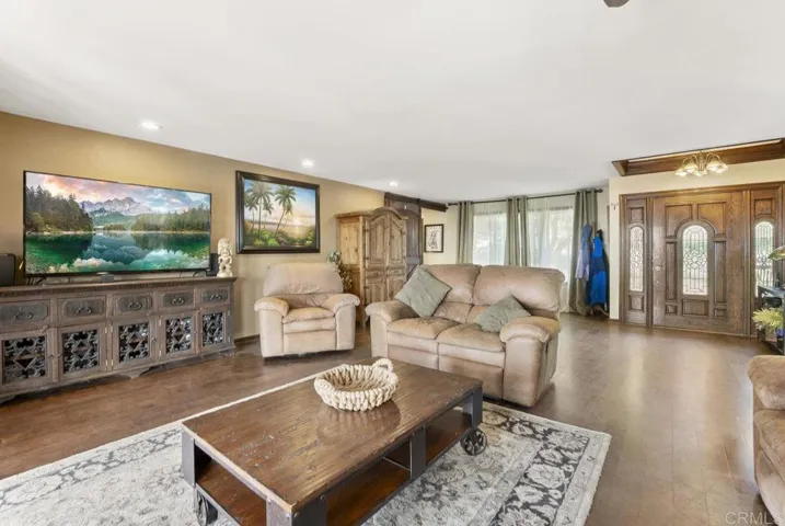 29509 Hoxie Ranch Road, Vista, California 92084