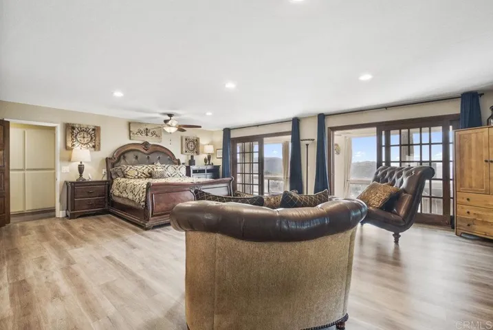29509 Hoxie Ranch Road, Vista, California 92084