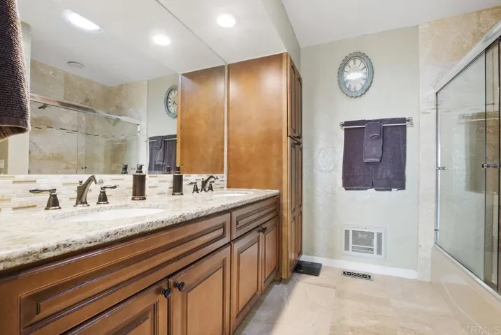 29509 Hoxie Ranch Road, Vista, California 92084
