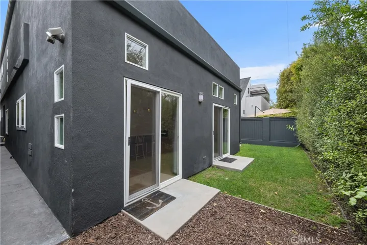 3308 Pacific Avenue, Manhattan Beach, California 90266