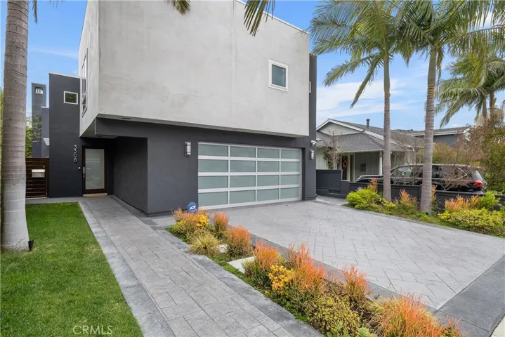 3308 Pacific Avenue, Manhattan Beach, California 90266