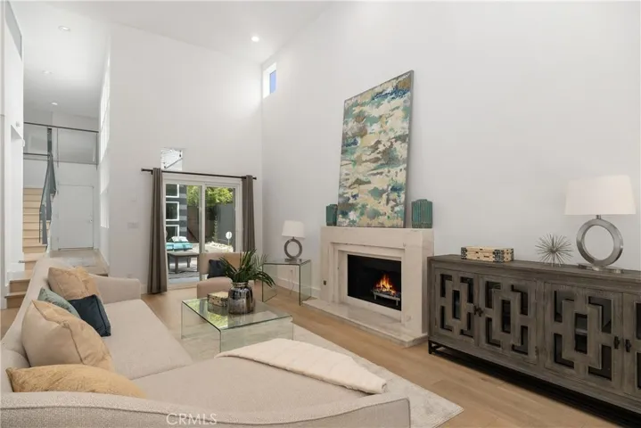 3308 Pacific Avenue, Manhattan Beach, California 90266