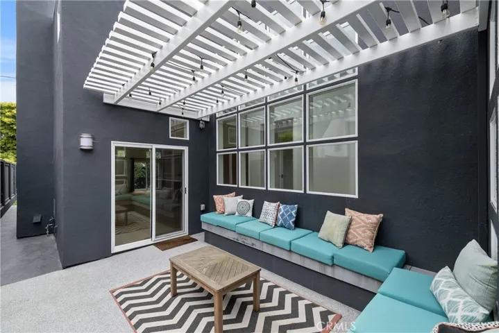 3308 Pacific Avenue, Manhattan Beach, California 90266