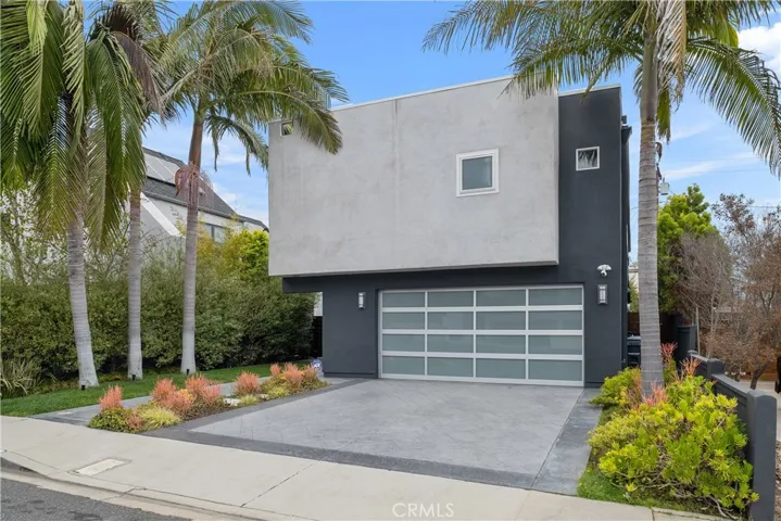 3308 Pacific Avenue, Manhattan Beach, California 90266
