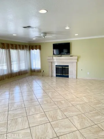 2185 Harris Street, Colton, California 92324
