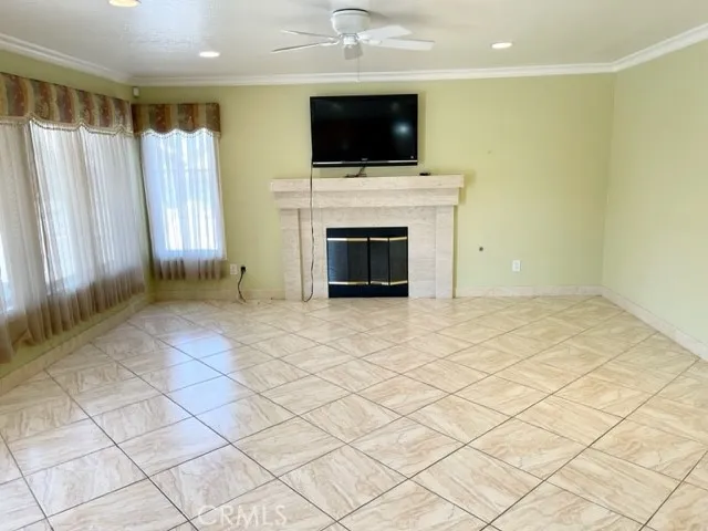 2185 Harris Street, Colton, California 92324