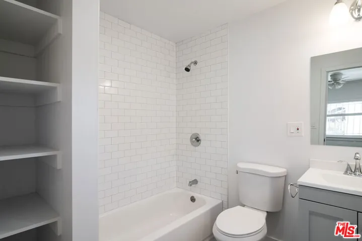 1832 Bathroom