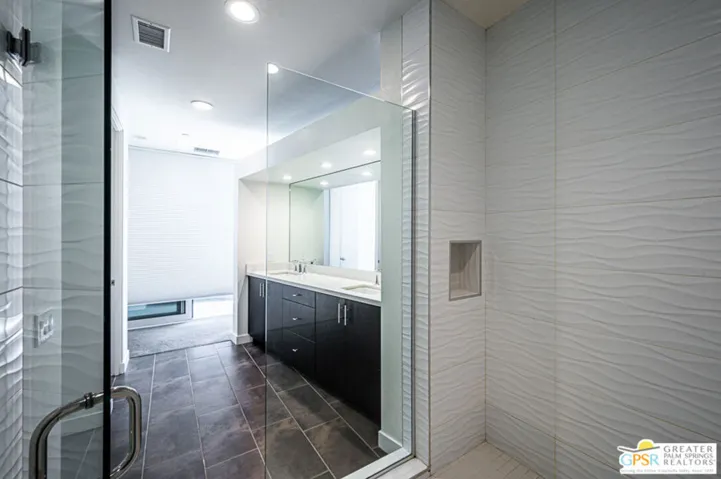 423 Terno Lane, Palm Springs, California 92262