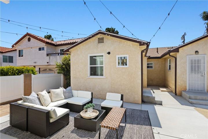 2119 Farrell Avenue, Redondo Beach, California 90278